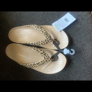 Croc comfort thong slide